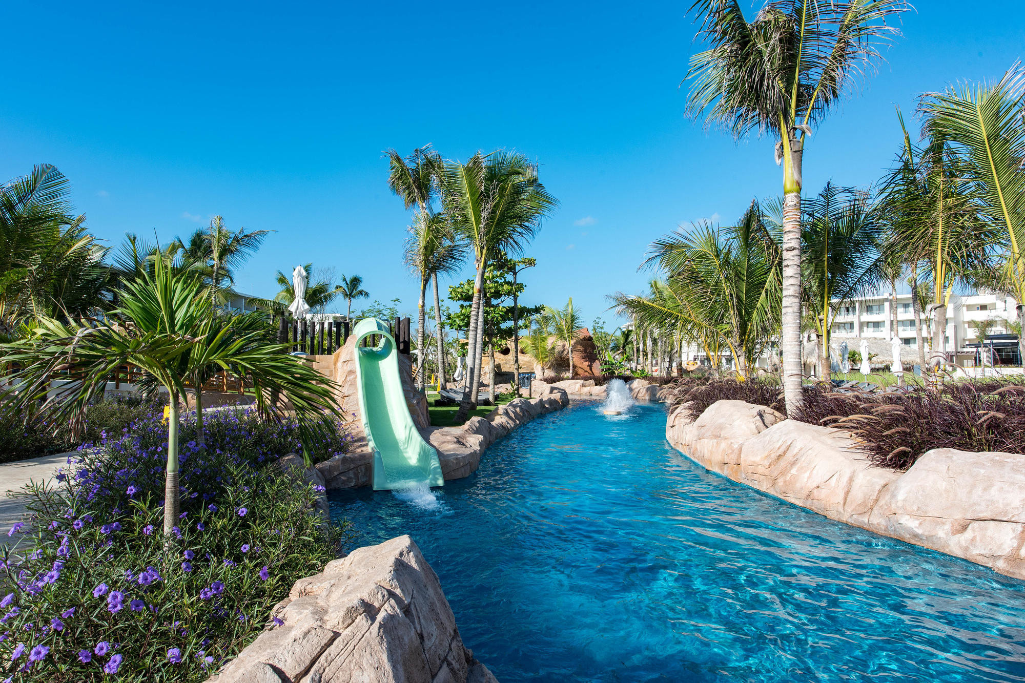 Luxury Hotels: All-Inclusive Family Packages